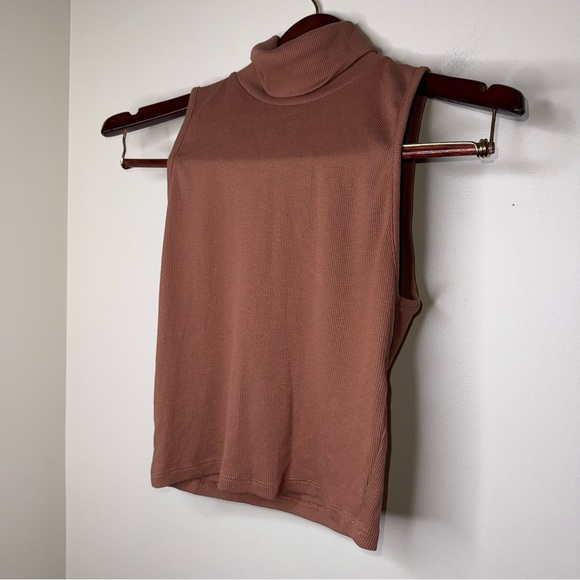 Zara Ribbed Turtleneck Sleeveless Tank Top - Picture 3 of 5